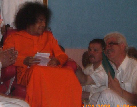 Albert Barelds with Sathya Sai Baba