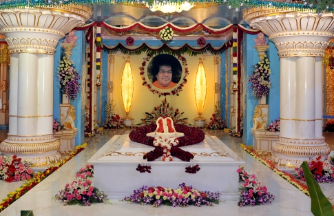 Eternal Shrine of Sathya Sai Baba